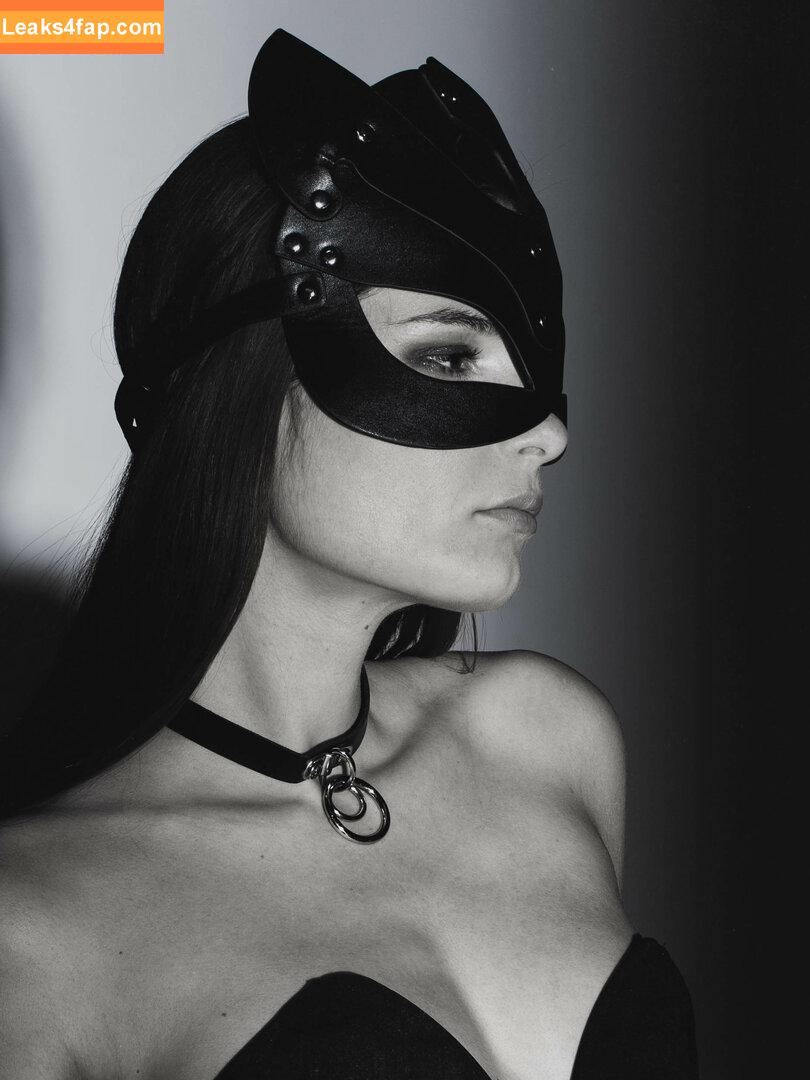 Laure Surlerivage / Lauresurlerivage / laure.surlerivage2 leaked photo photo #0102
