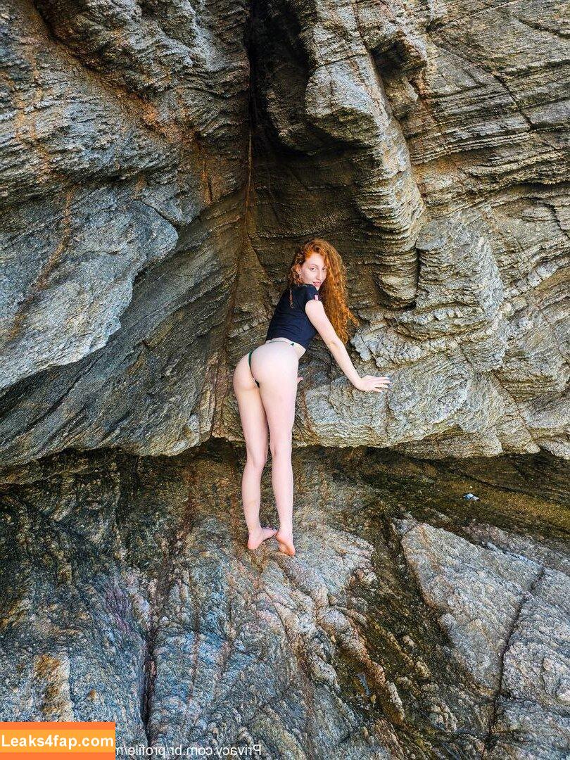 Lavínia Tiburski / Misterios da Ruiva / Polaquinha_tk / lavinia.tiburski / misteriosdaruiva_ leaked photo photo #0120