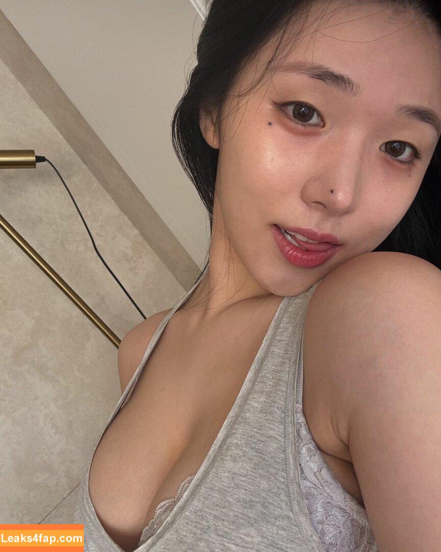 Lee Yeonwoo / yeonwooahh / 이연우 leaked photo photo #0039