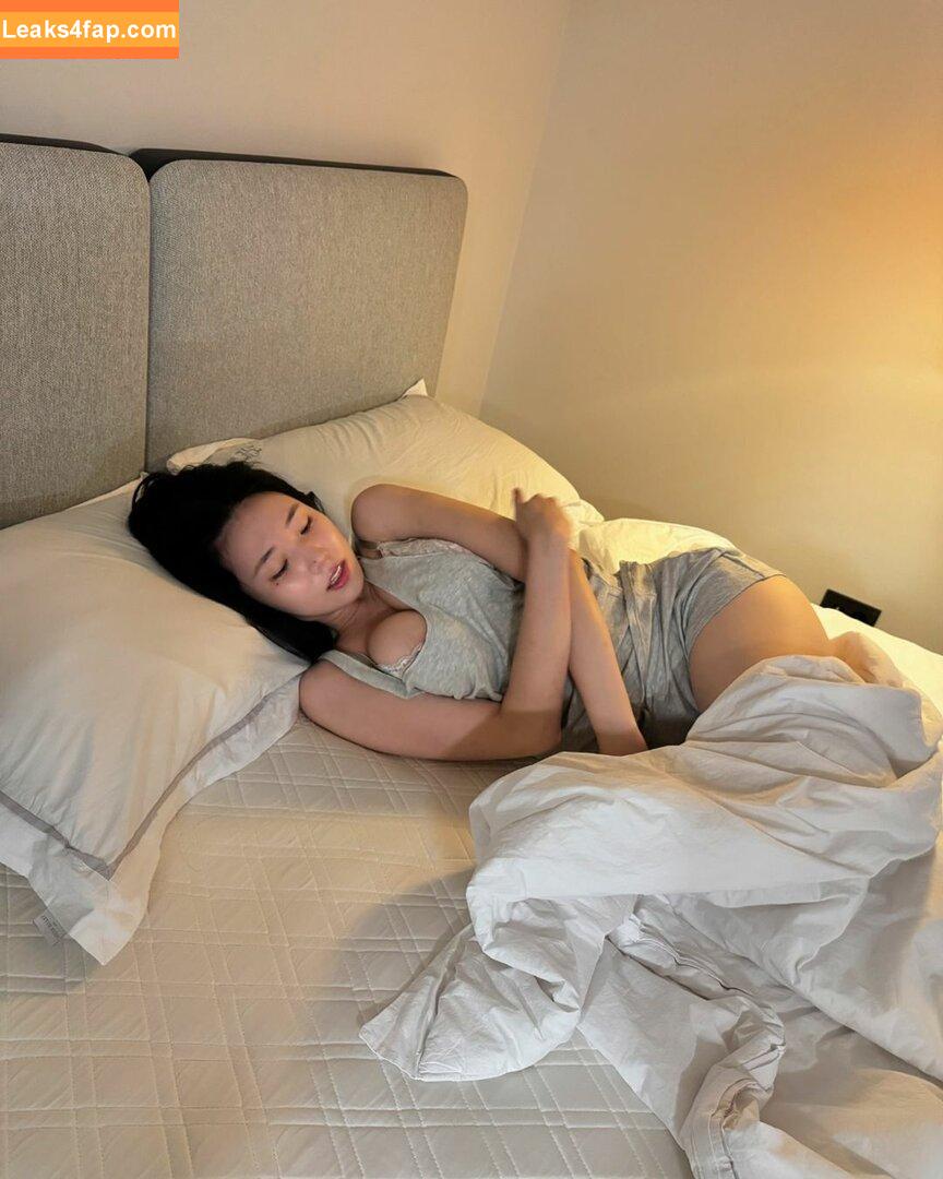 Lee Yeonwoo / yeonwooahh / 이연우 leaked photo photo #0043