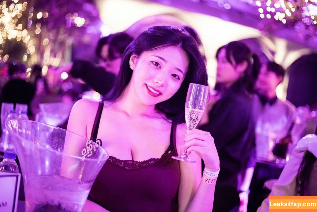 Lee Yeonwoo / yeonwooahh / 이연우 leaked photo photo #0134
