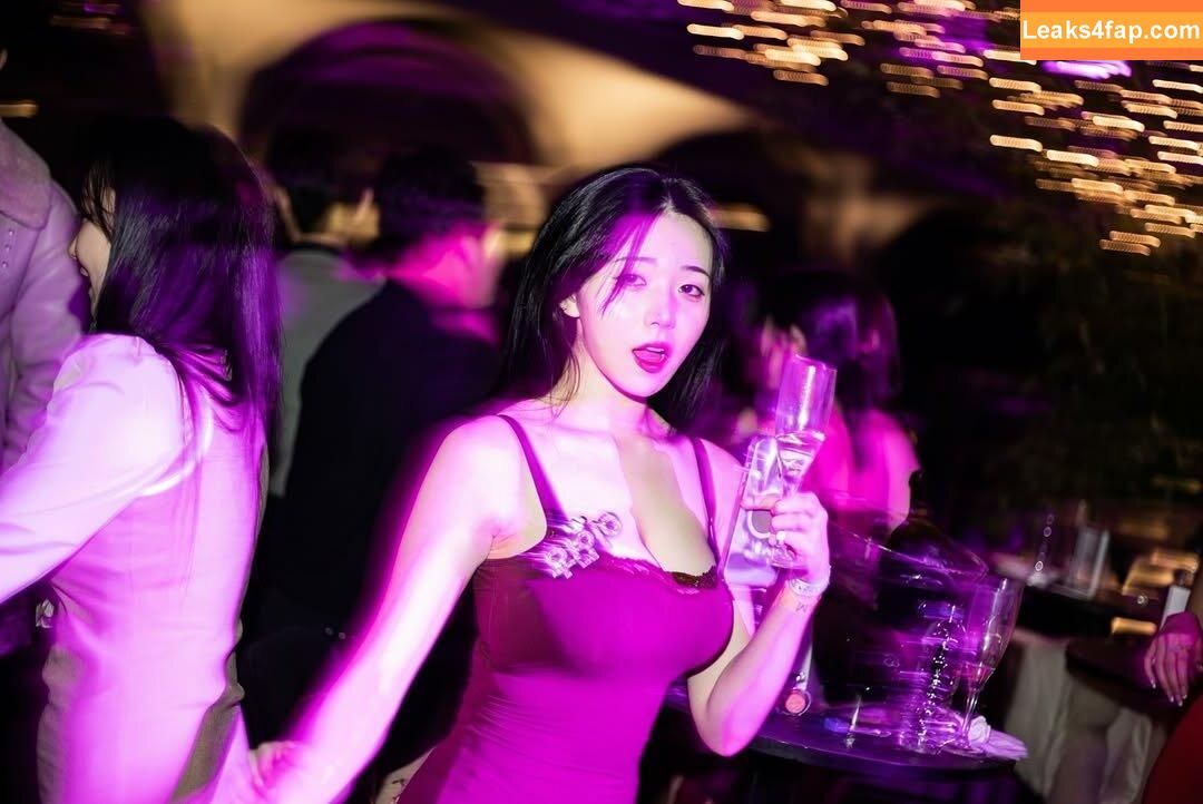 Lee Yeonwoo / yeonwooahh / 이연우 leaked photo photo #0141