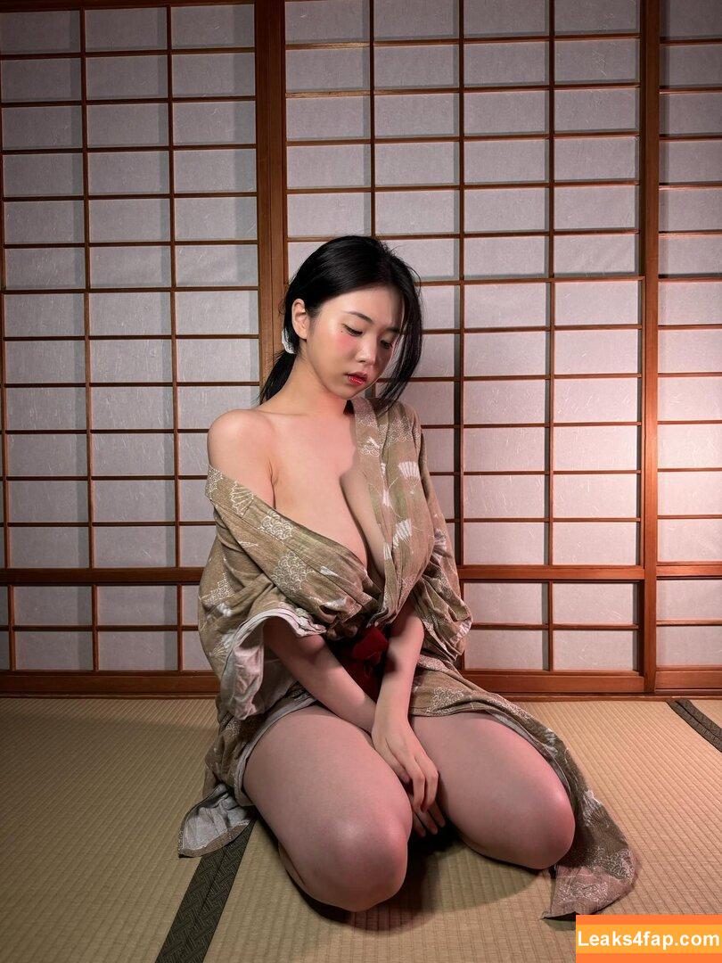 Lee Yeonwoo / yeonwooahh / 이연우 leaked photo photo #0229