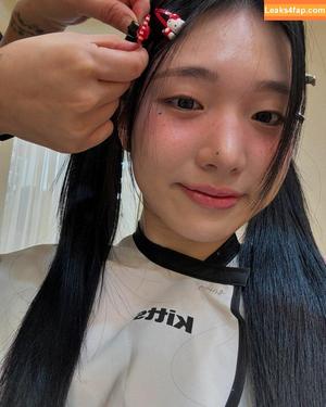 Lee Yeonwoo photo #0038