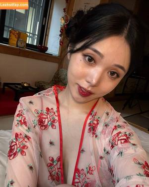 Lee Yeonwoo photo #0048
