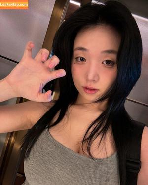 Lee Yeonwoo photo #0123