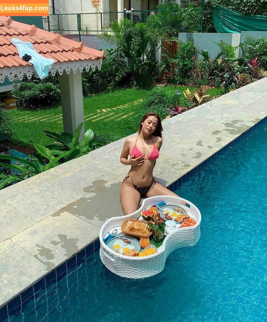 LeeVlog / Leeza / daintybabyelle / leevlog_official leaked photo photo #0003