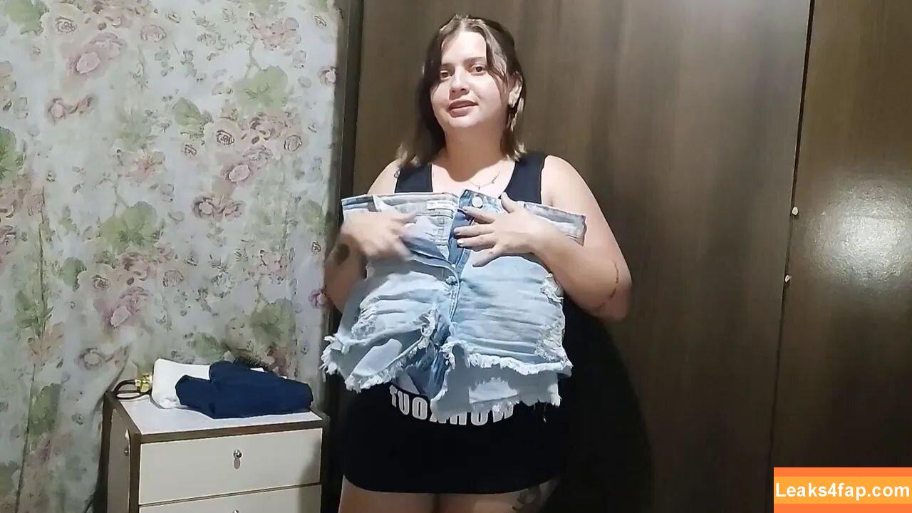 Leila Caetano /  leaked photo photo #0001