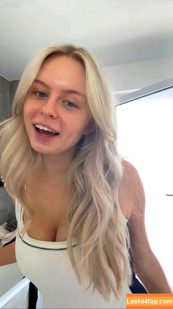 leni.marie /  leaked photo photo #0059