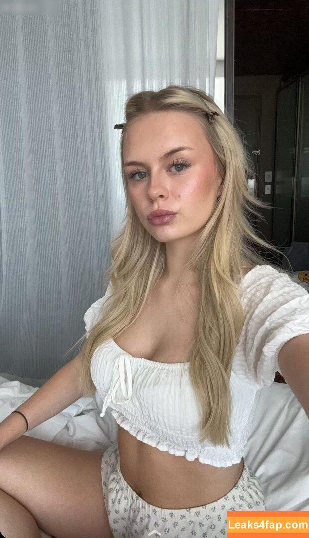 leni.marie /  leaked photo photo #0070