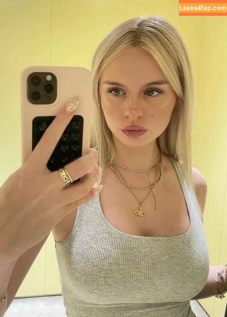 leni.marie /  leaked photo photo #0075