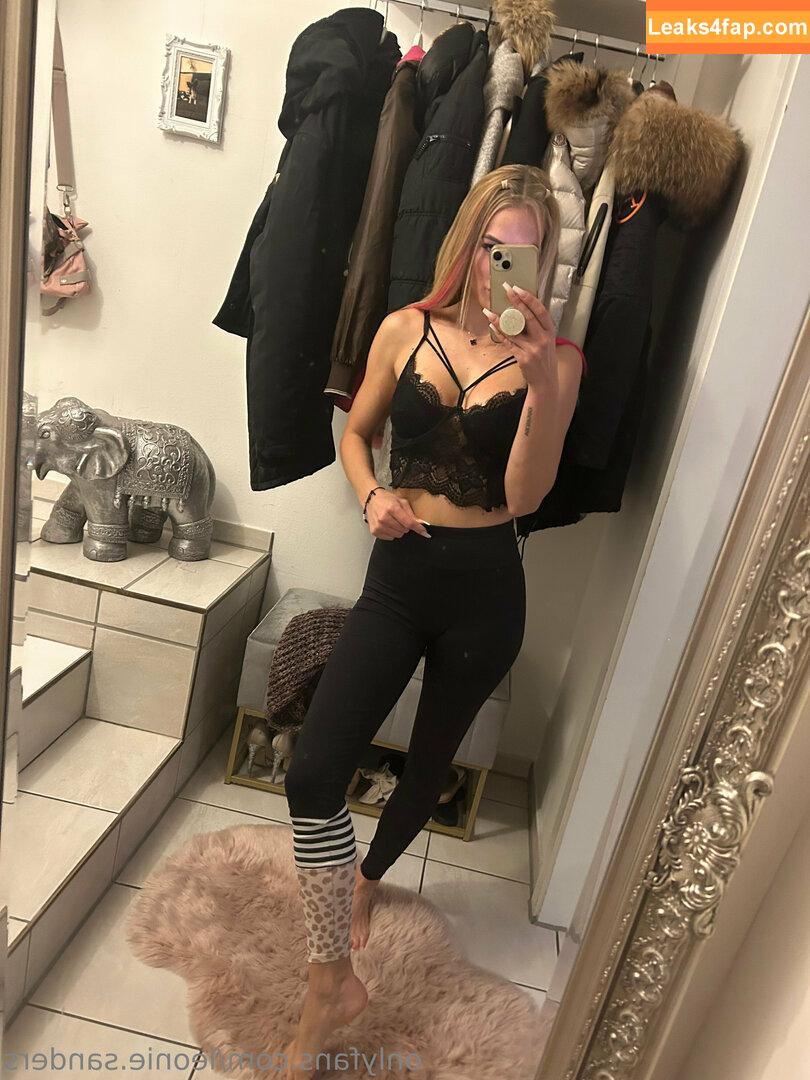leonie.sanders / mainleoniesanders leaked photo photo #0006