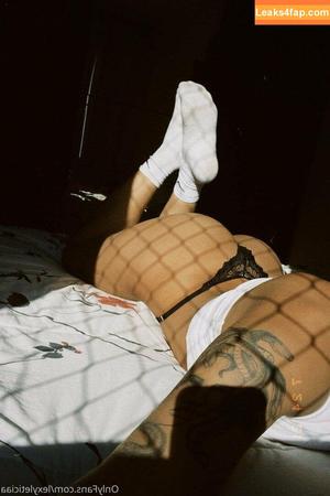 Leticia Ceroche photo #0017