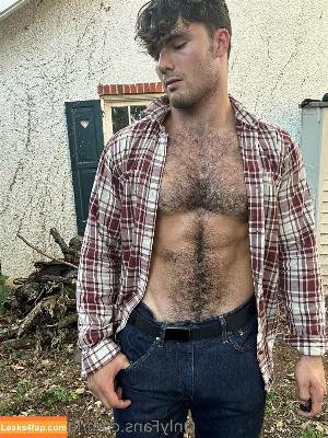 leviconely photo #0022