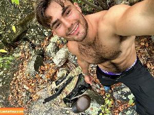 leviconely photo #0032