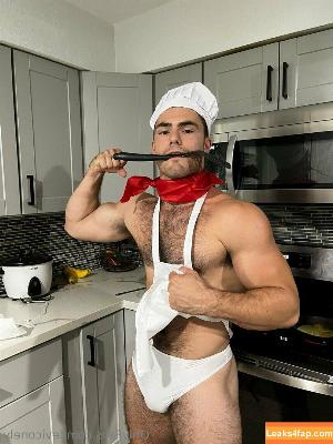 leviconely photo #0046