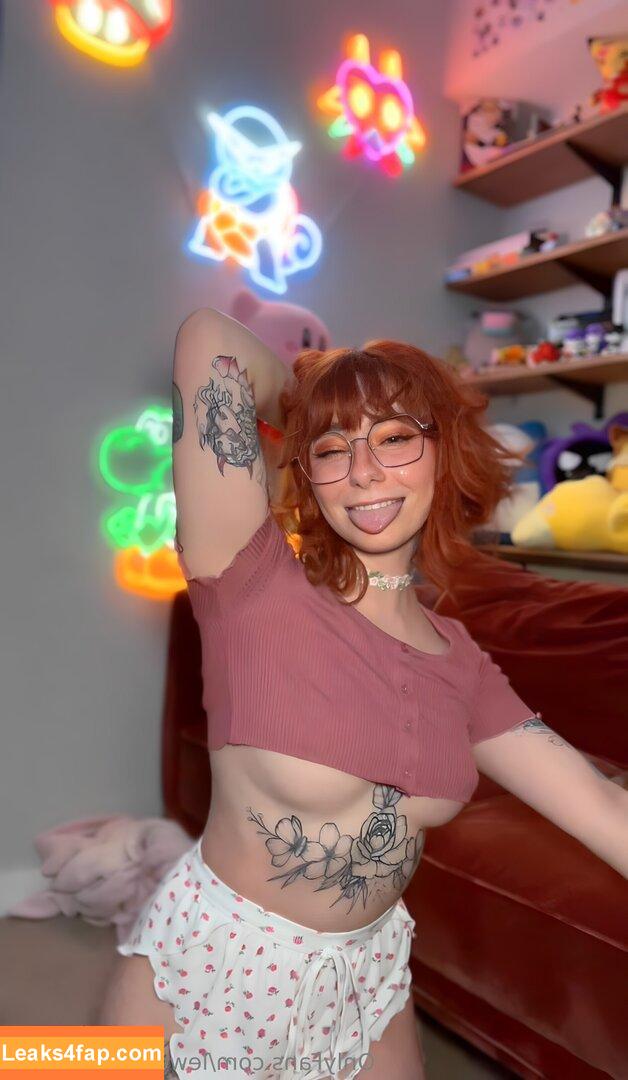 lewdroosfreepage /  leaked photo photo #0019