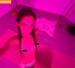 Lexi Graber photo #0065