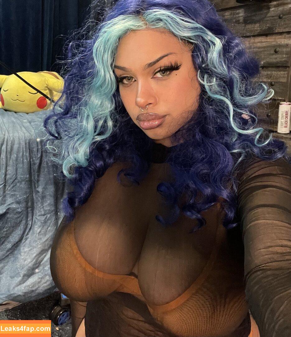 Lia Bluemoon / Lia_Bluemoon / blueberry.toast leaked photo photo #0001