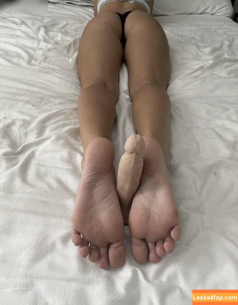 lialynnx / lialynnvip / lialynnxx leaked photo photo #0051
