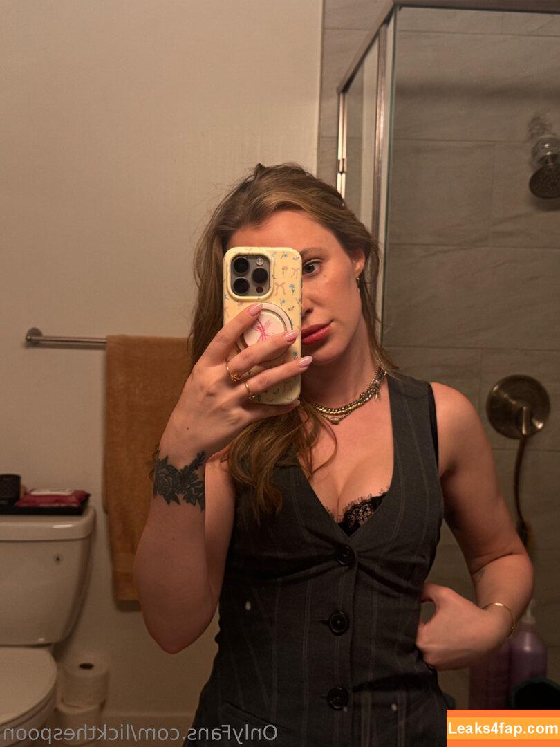 lickthespoon /  leaked photo photo #0008