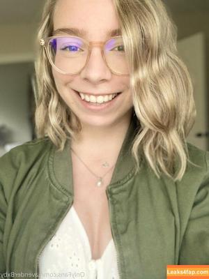 Lilahlavender photo #0022