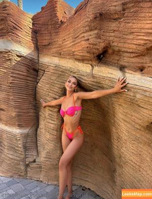 Lilia_Summers photo #0079