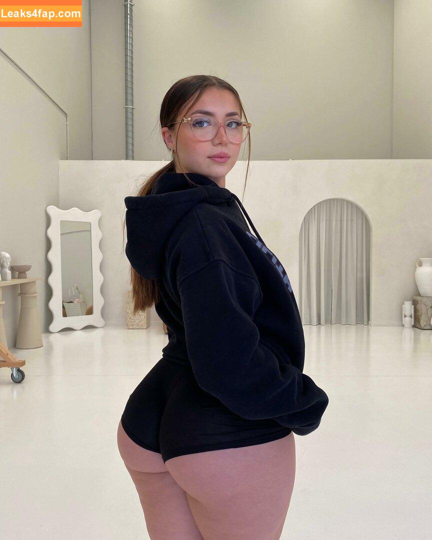 Lilith Cavaliere / CavaliereLilith / lilithcavali / lilithcavalierex leaked photo photo #0134