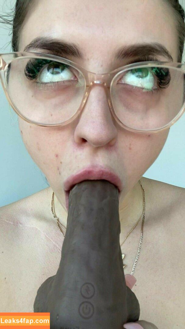 Lilith Cavaliere / CavaliereLilith / lilithcavali / lilithcavalierex leaked photo photo #0385