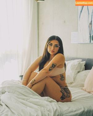 Lilith Cavaliere photo #0104