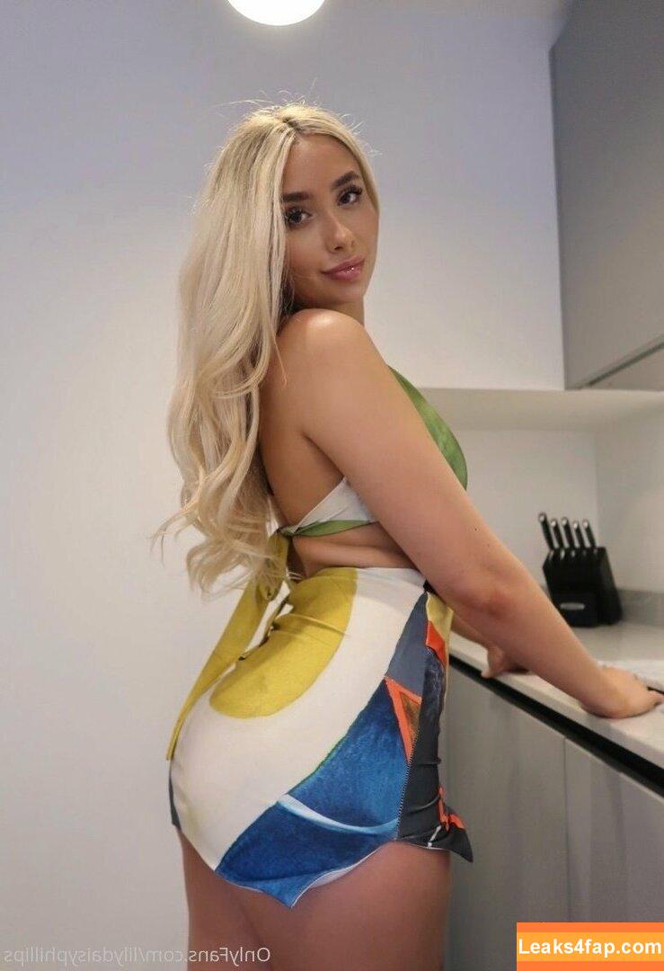 Lillian Phillips / https: / lilydaisyphillips / lilyphillip_s leaked photo photo #0183