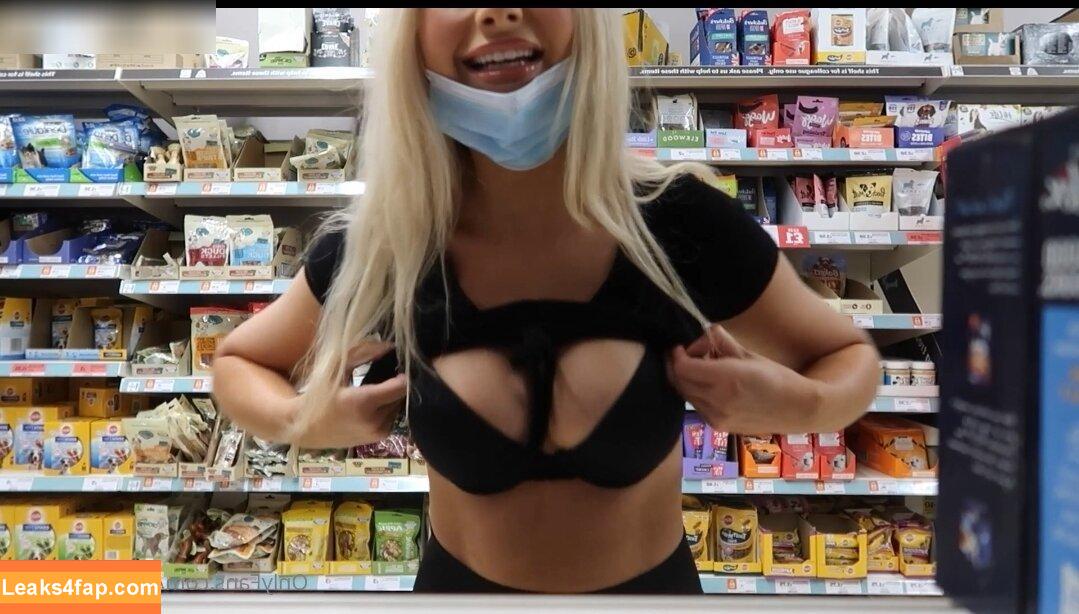 Lillian Phillips / https: / lilydaisyphillips / lilyphillip_s leaked photo photo #0418