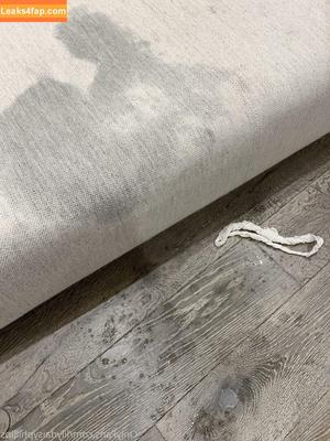 Lillian Phillips photo #0241