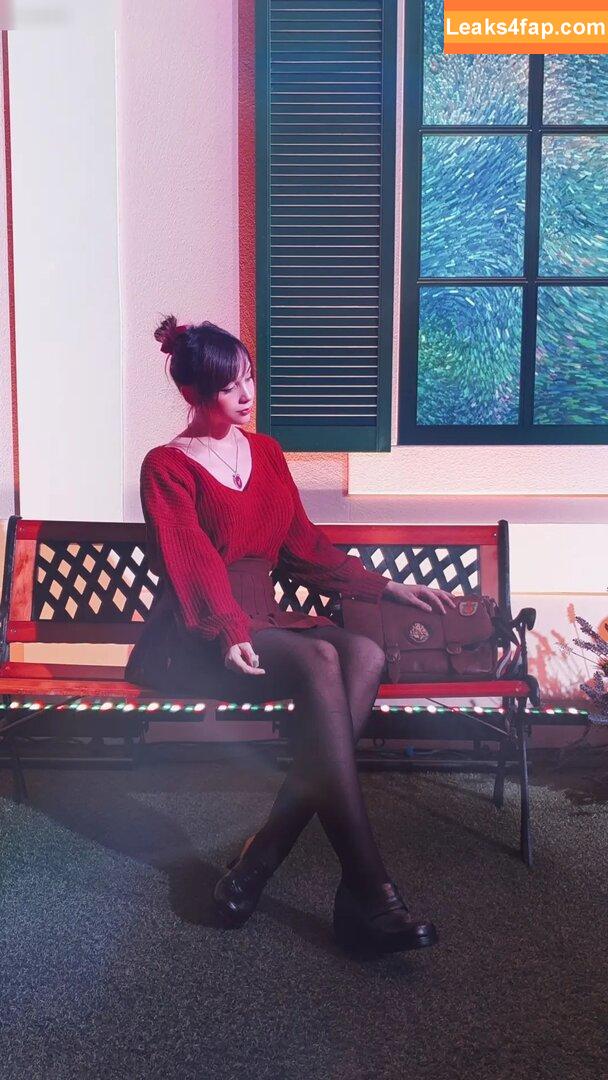 lilly_time /  leaked photo photo #0006