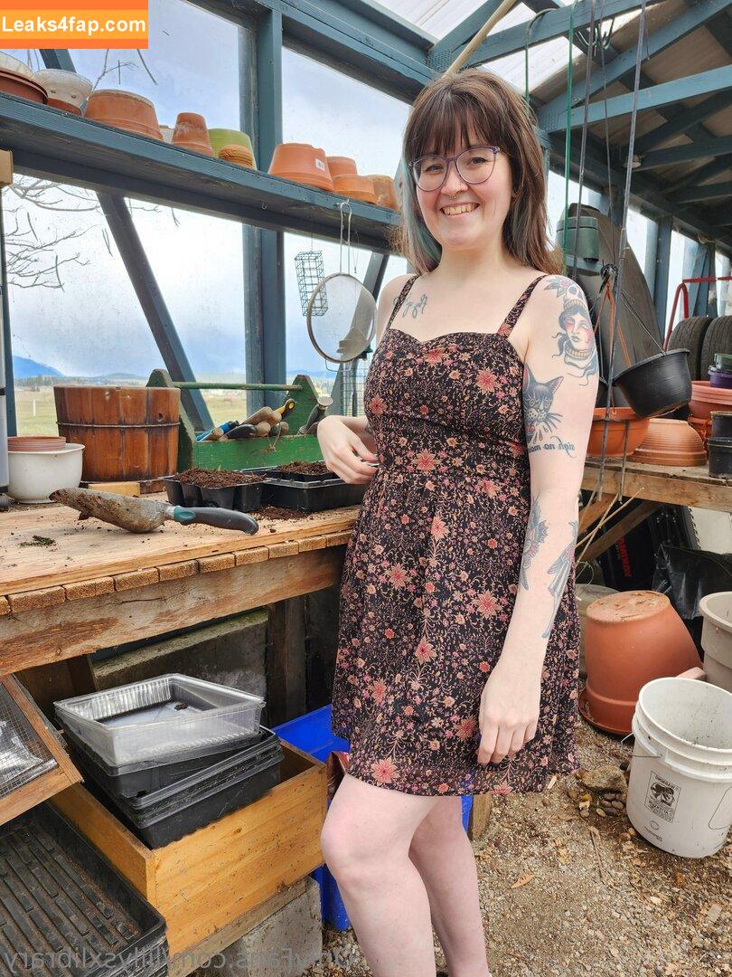 lillysxlibrary / lilysxlibrary leaked photo photo #0006