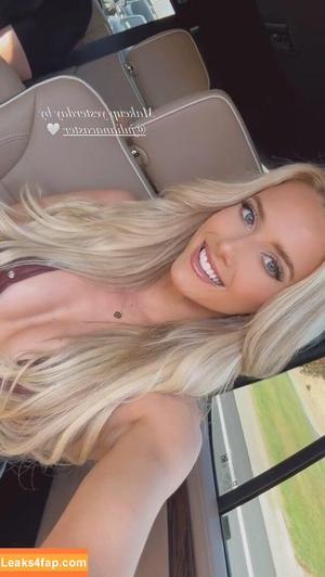 Lindsay Brewer photo #0293