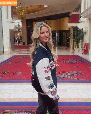 Lindsay Brewer photo #0301