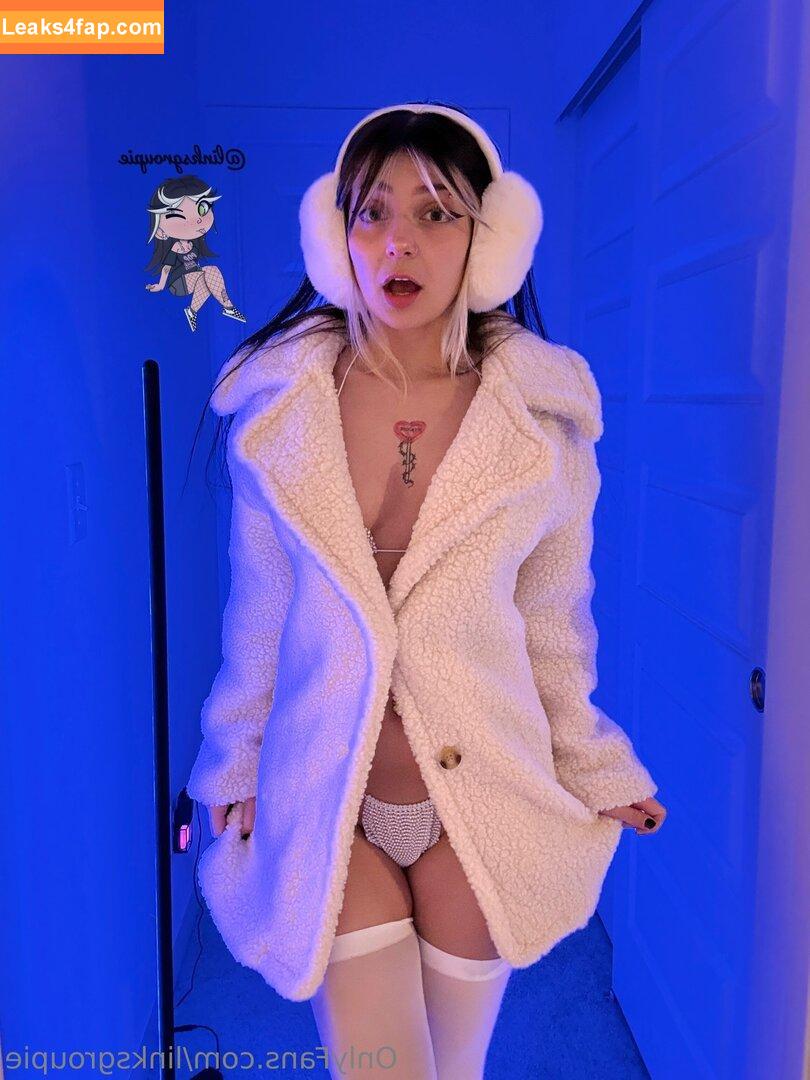 Linksgroupie / Mariah Crooke / https: leaked photo photo #0351