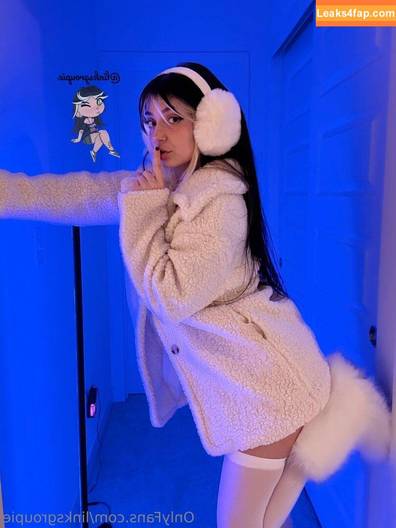 Linksgroupie / Mariah Crooke / https: leaked photo photo #0355