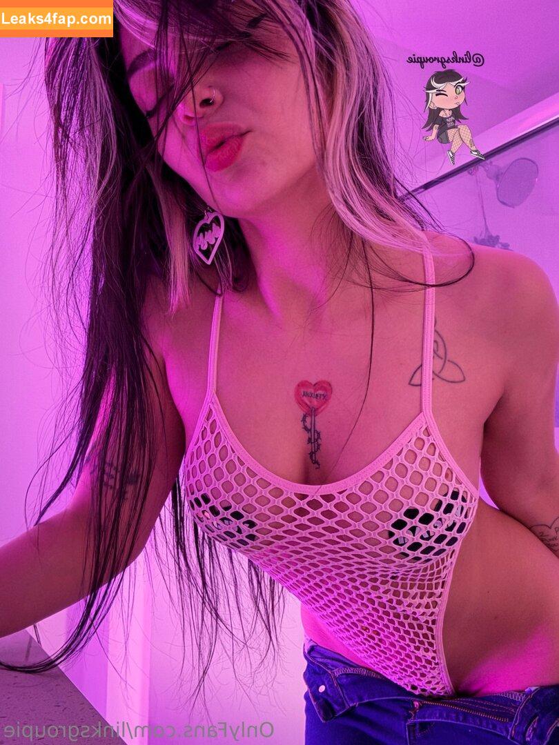 Linksgroupie / Mariah Crooke / https: leaked photo photo #0376