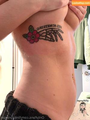 Linksgroupie photo #0251