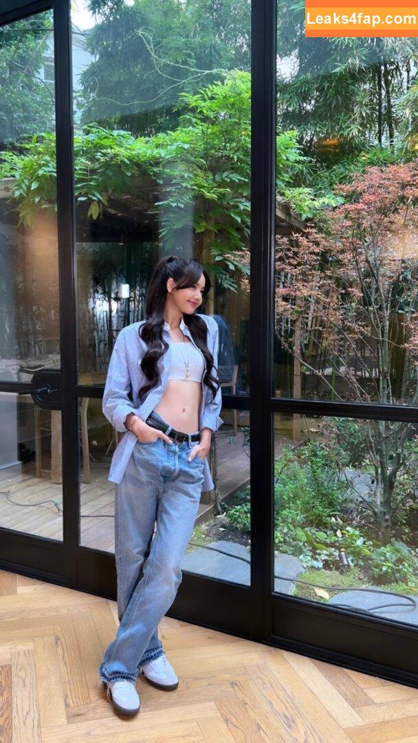 Lisa / Blackpink / thereallisaann / xlisa_olivex leaked photo photo #0194