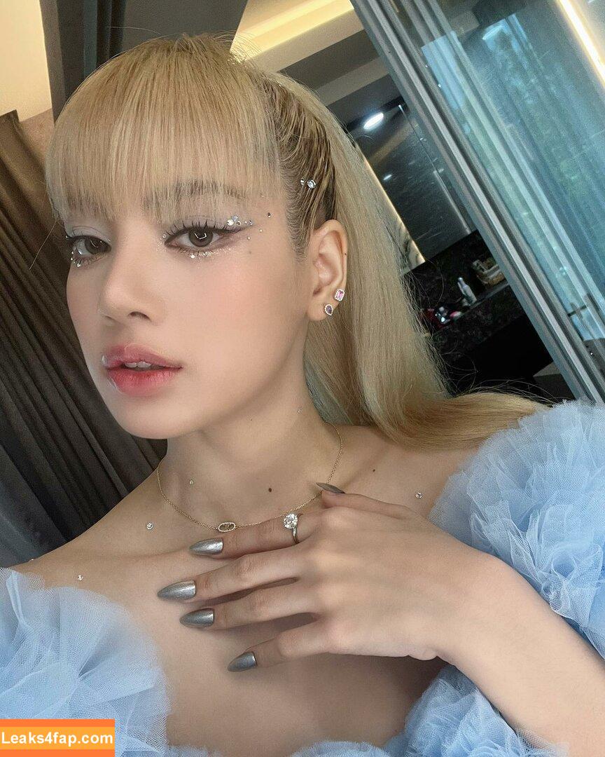 Lisa / Blackpink / thereallisaann / xlisa_olivex leaked photo photo #0204