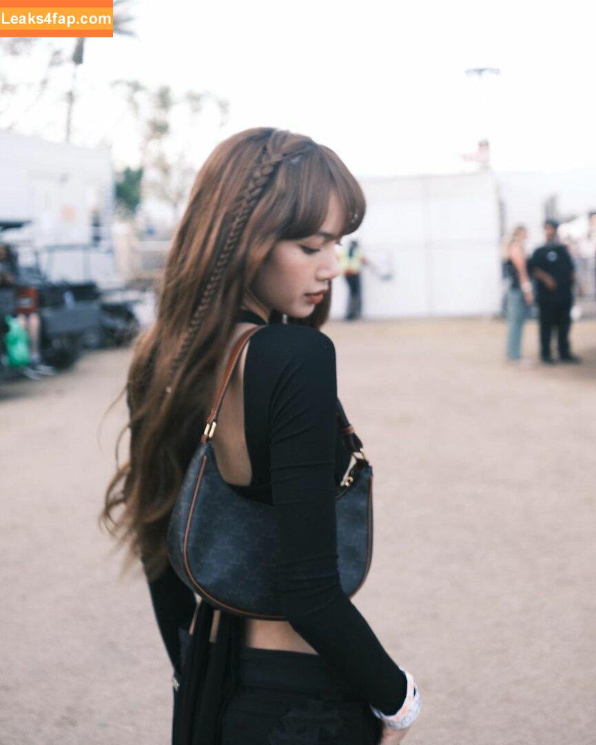 Lisa / Blackpink / thereallisaann / xlisa_olivex leaked photo photo #0224