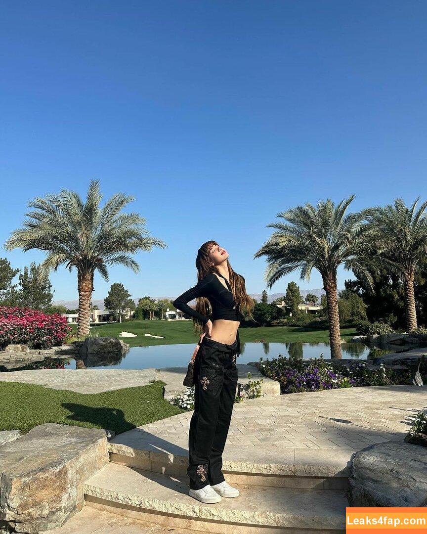 Lisa / Blackpink / thereallisaann / xlisa_olivex leaked photo photo #0231