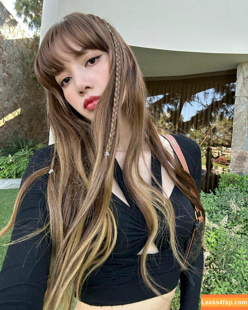 Lisa / Blackpink / thereallisaann / xlisa_olivex leaked photo photo #0233