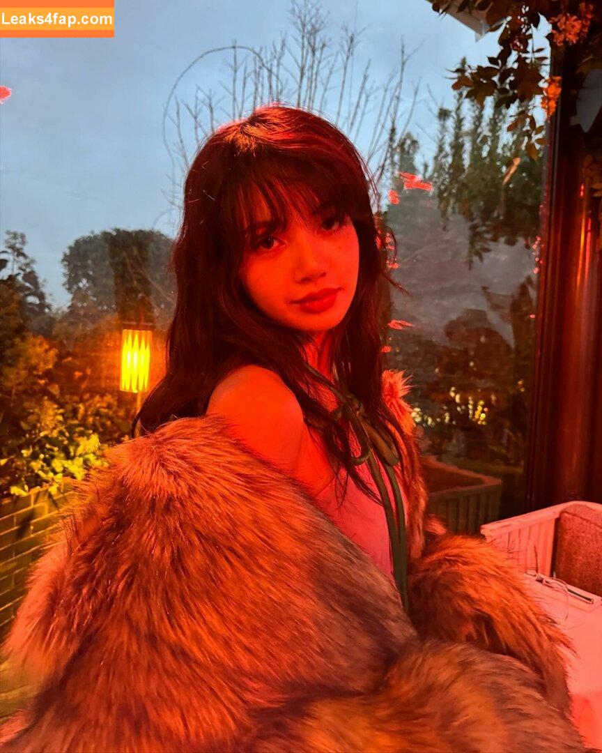 Lisa / Blackpink / thereallisaann / xlisa_olivex leaked photo photo #0267