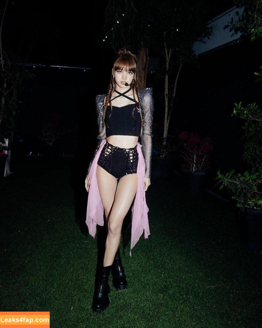 Lisa / Blackpink / thereallisaann / xlisa_olivex leaked photo photo #0313