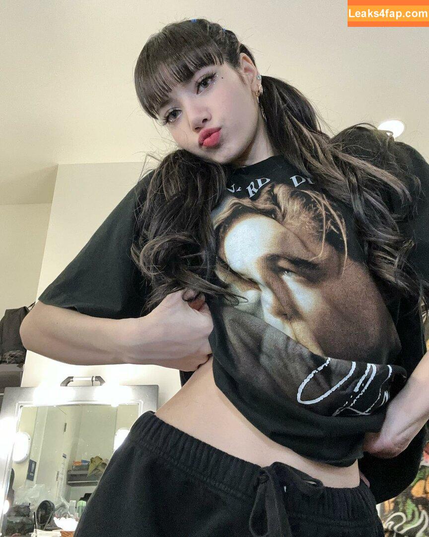 Lisa / Blackpink / thereallisaann / xlisa_olivex слитое фото фото #0459