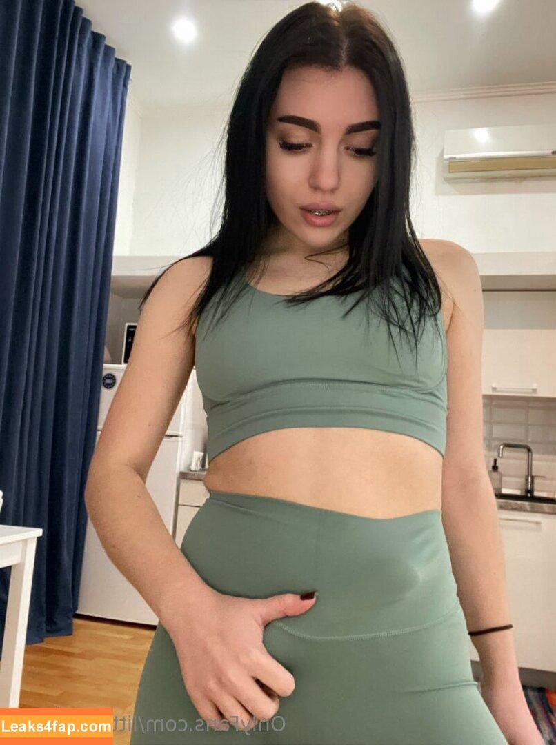 little_eva_20 /  leaked photo photo #0046